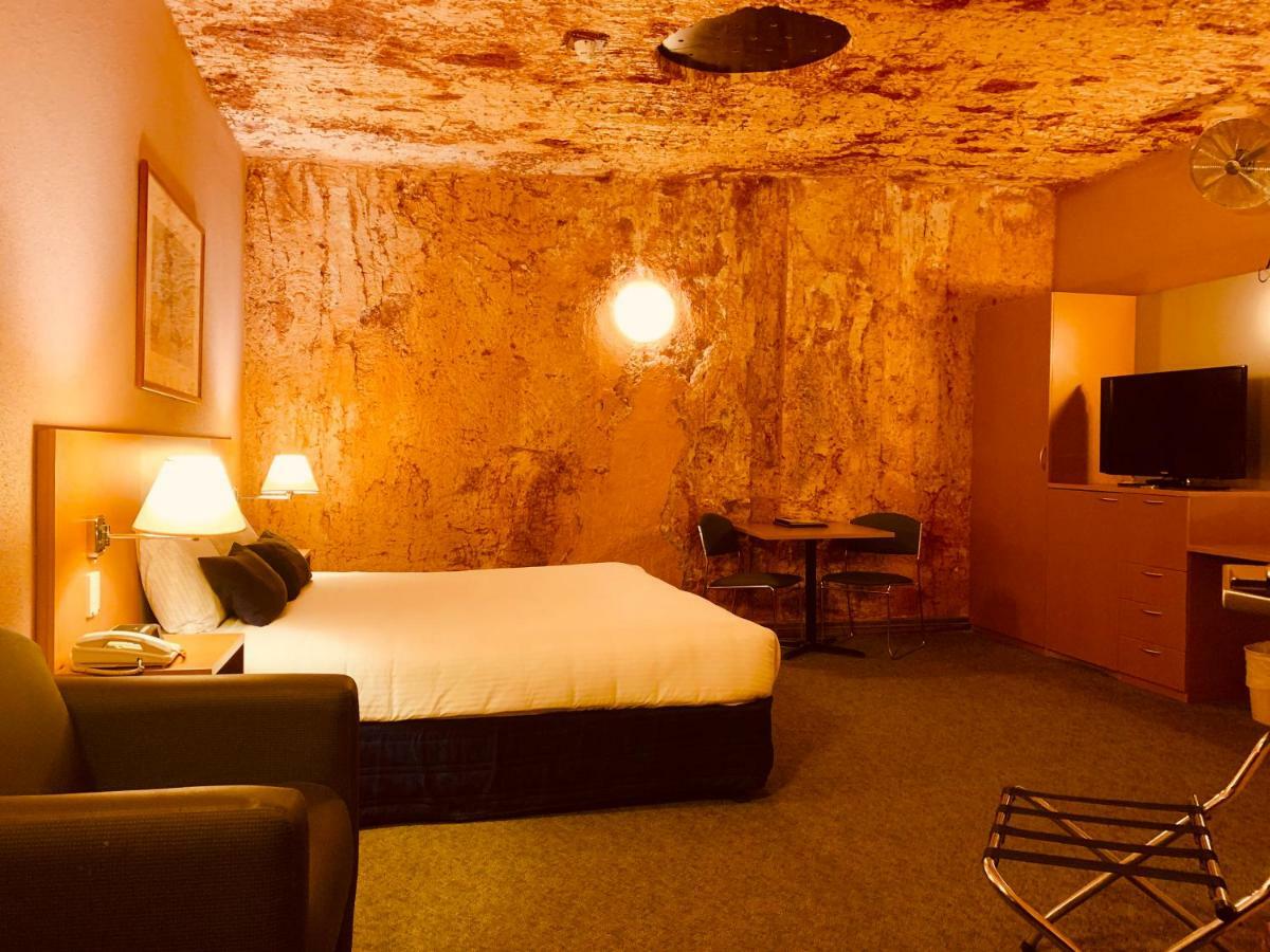 Desert Cave Hotel Coober Pedy Kültér fotó