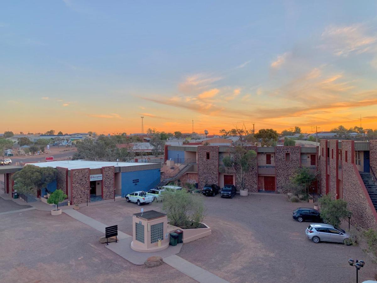 Desert Cave Hotel Coober Pedy Kültér fotó